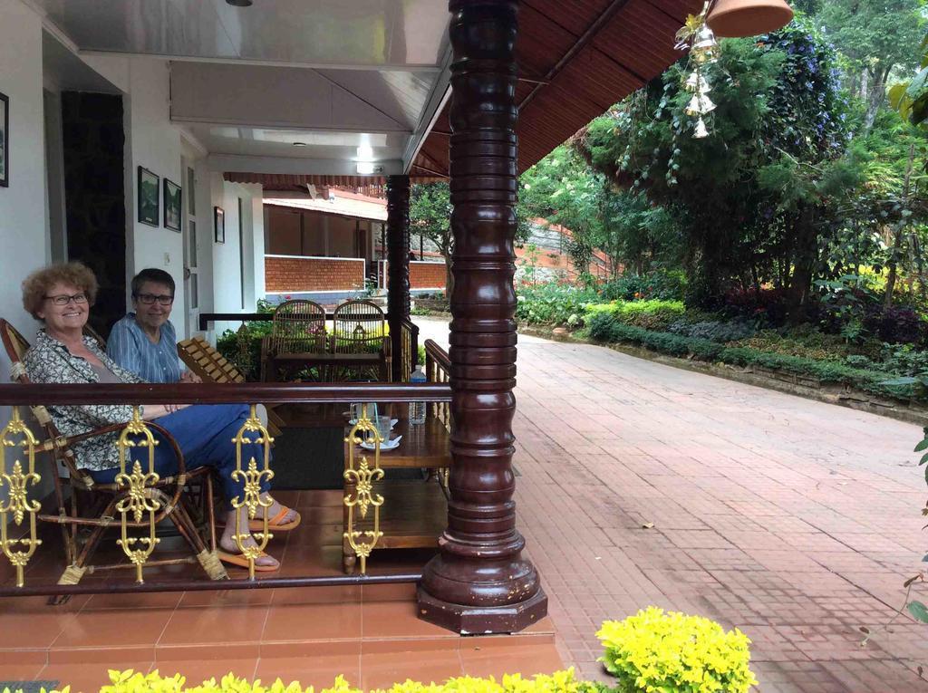 Olive Brook Otel Munnar Oda fotoğraf